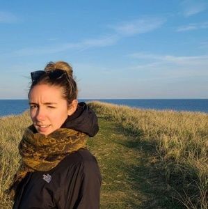 Meet your Posher, Virginie